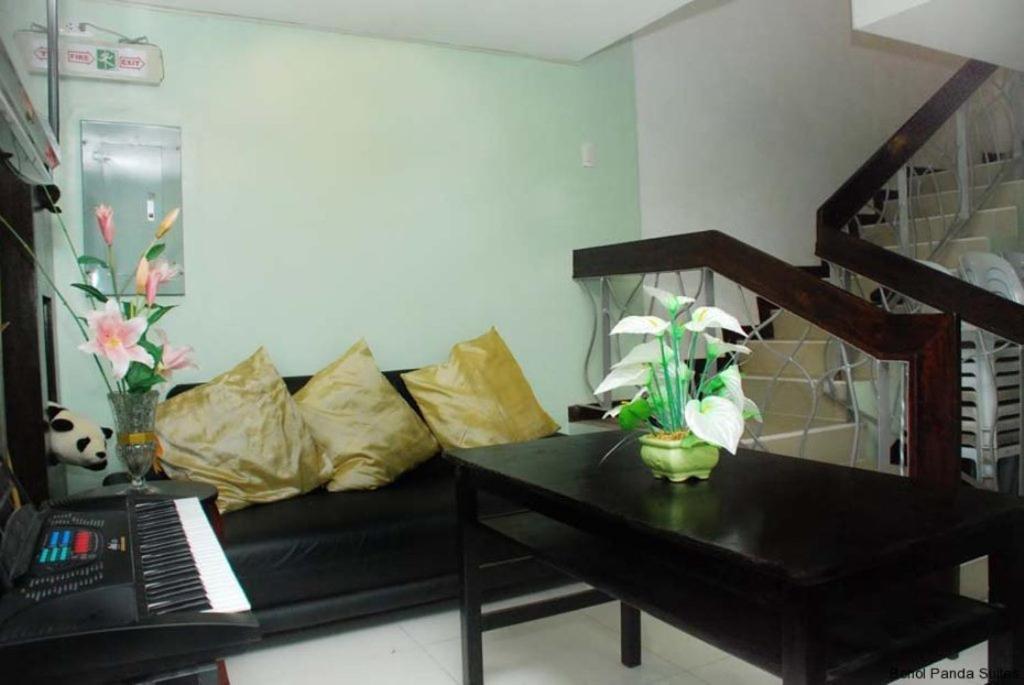 טאגבילראן סיטי Panda Tea Garden Suites מראה חיצוני תמונה