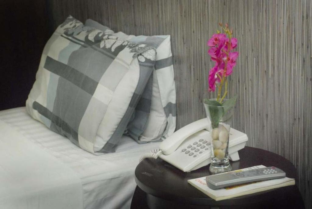 טאגבילראן סיטי Panda Tea Garden Suites מראה חיצוני תמונה